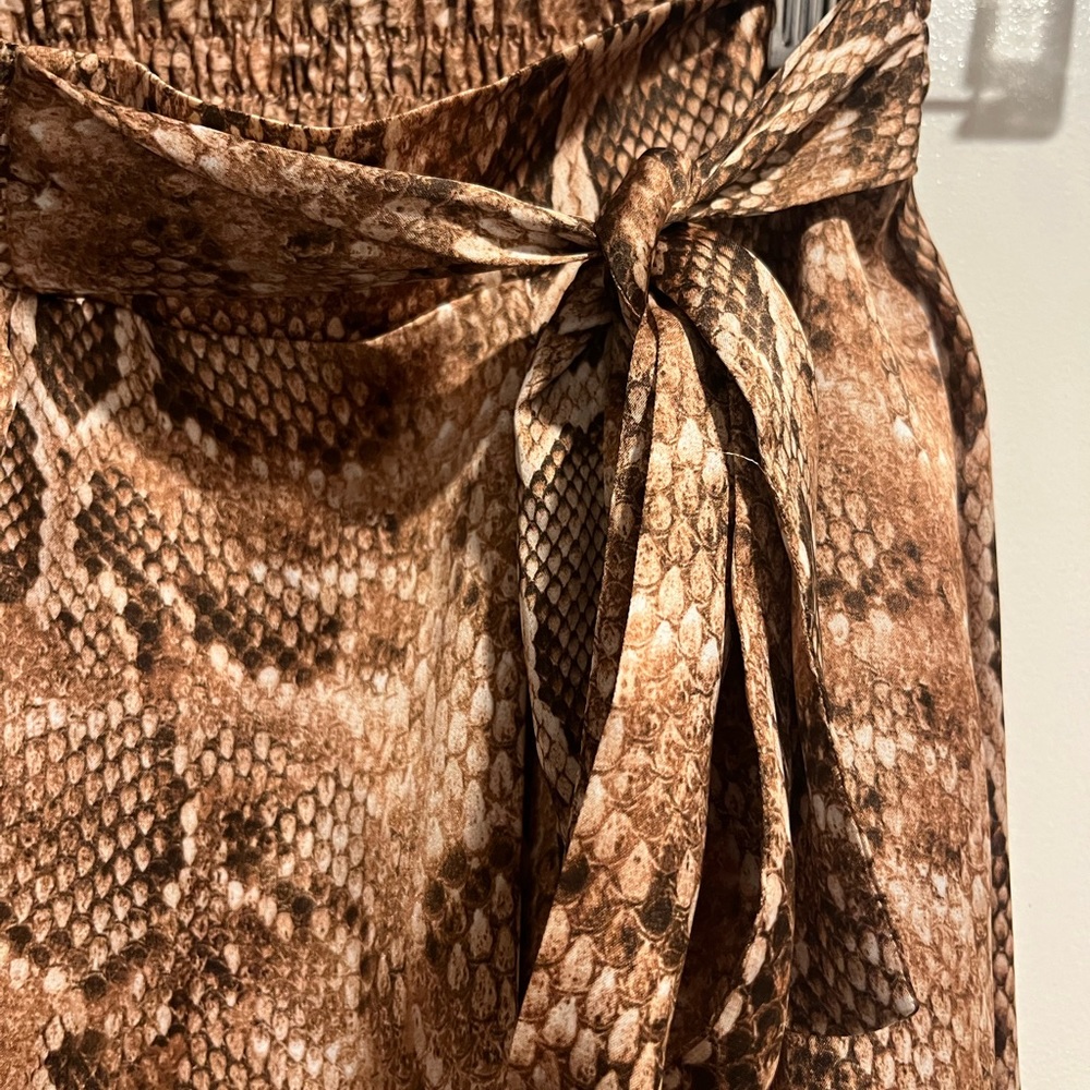 Snake Print Satin Effect Flowy Short With Attache… - image 4